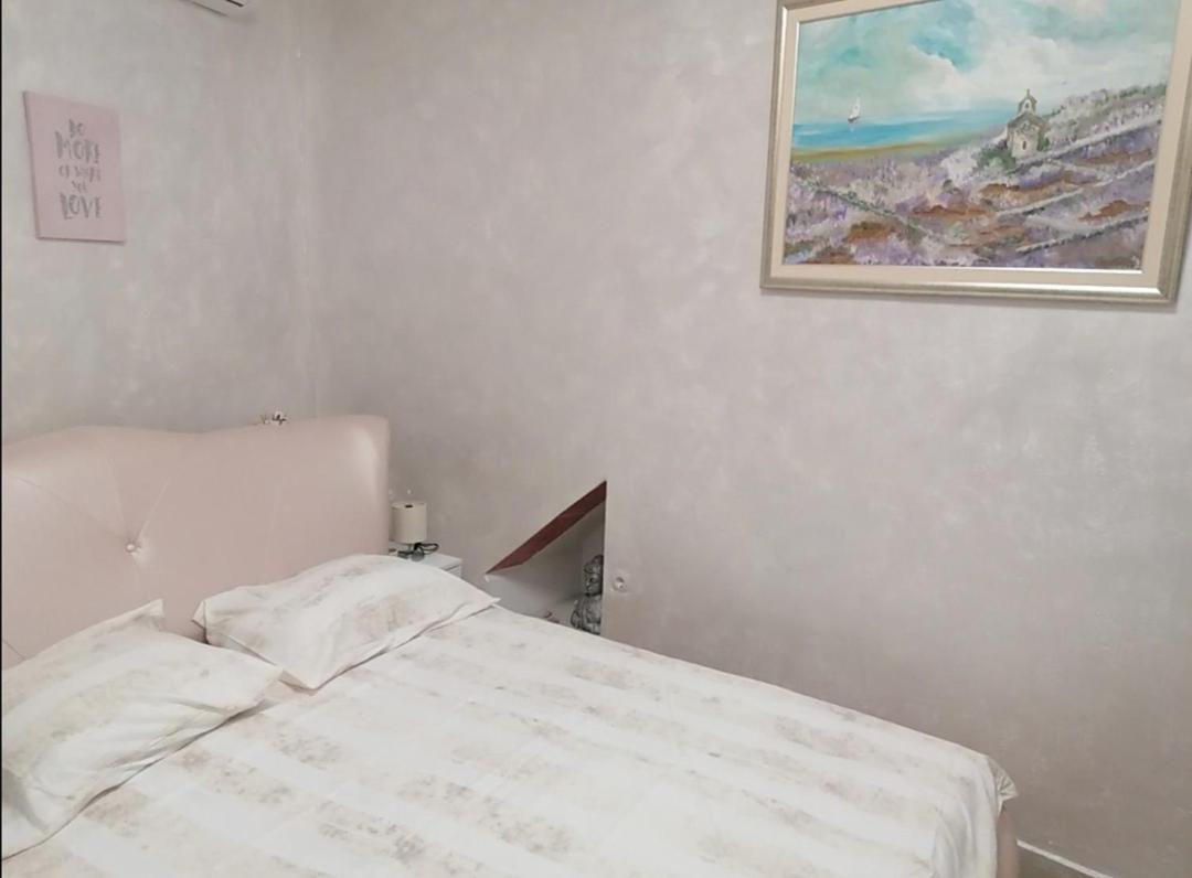 Apartament Mihaela Centre